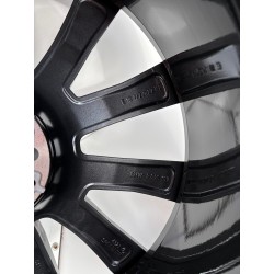 Oryginalna tylna alufelga BMW X7 G07 22" Individual Speedline 8074222 8090109