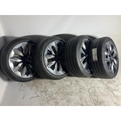 KOŁA FELGI ALUFELGI BMW serii 7 i7 G70 X3 G45 M909 255/40/R21 285/35/R21